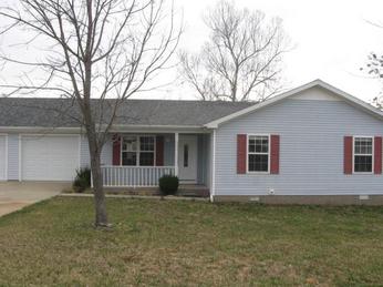 384 Meadowbrooke Dr, Cadiz, KY 42211 