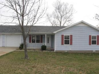 384 Meadowbrooke Dr, Cadiz, KY 42211 