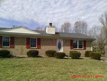 1240 Ascot Park, Lexington, KY 40517 