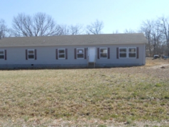 15480 Bluff Springs Rd, Hopkinsville, KY 42240 