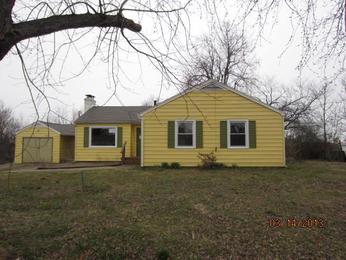 42 Fies Ln, Madisonville, KY 42431 