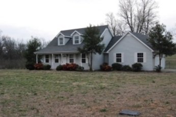 618 Dry Ridge Rd, Scottsville, KY 42164 
