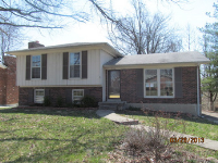 9916 Mary Dell Ln, Louisville, KY 40291 