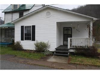 427 1st St, Lynch, KY 40855 