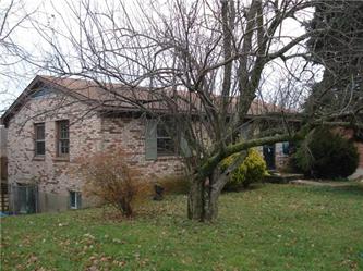 321 E Tiverton Way, Lexington, KY 40517 