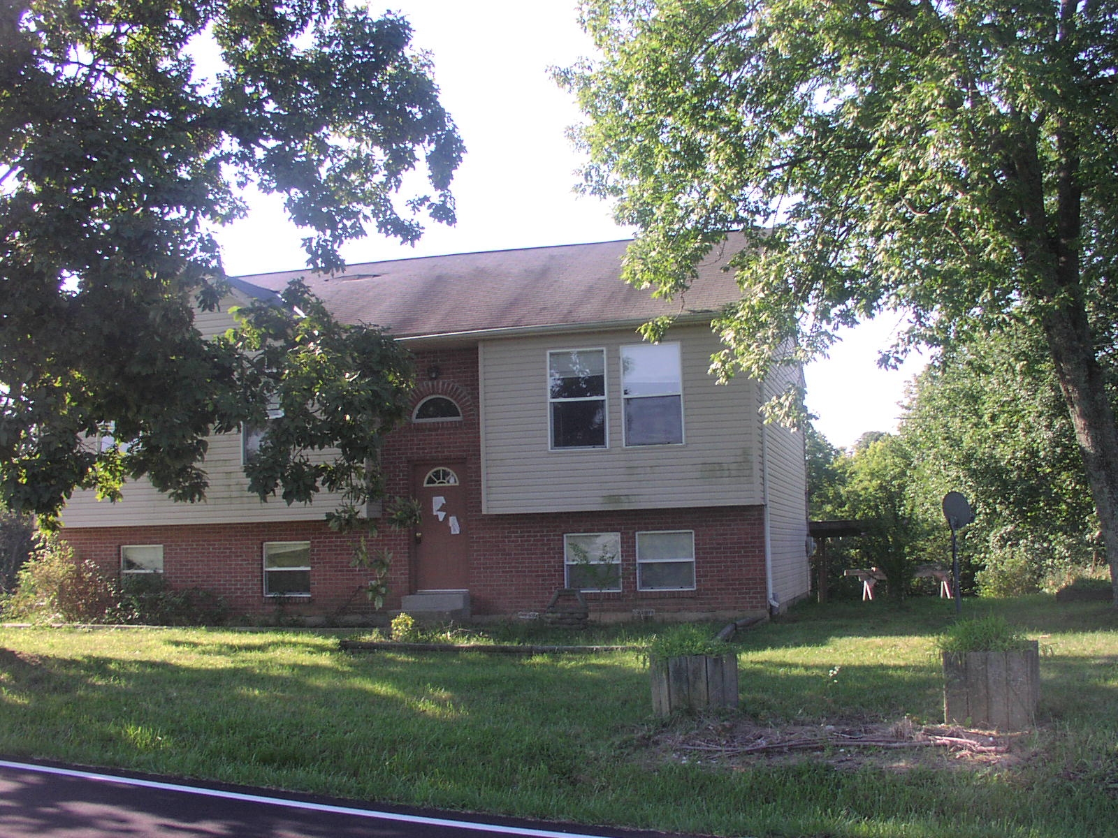 8137 HWY 10 N, Falmouth, KY 41040 