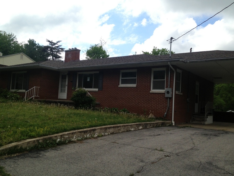 672 Oak St, Madisonville, KY 42431 