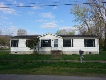 412 South 23rd St, Middlesboro, KY 40965 