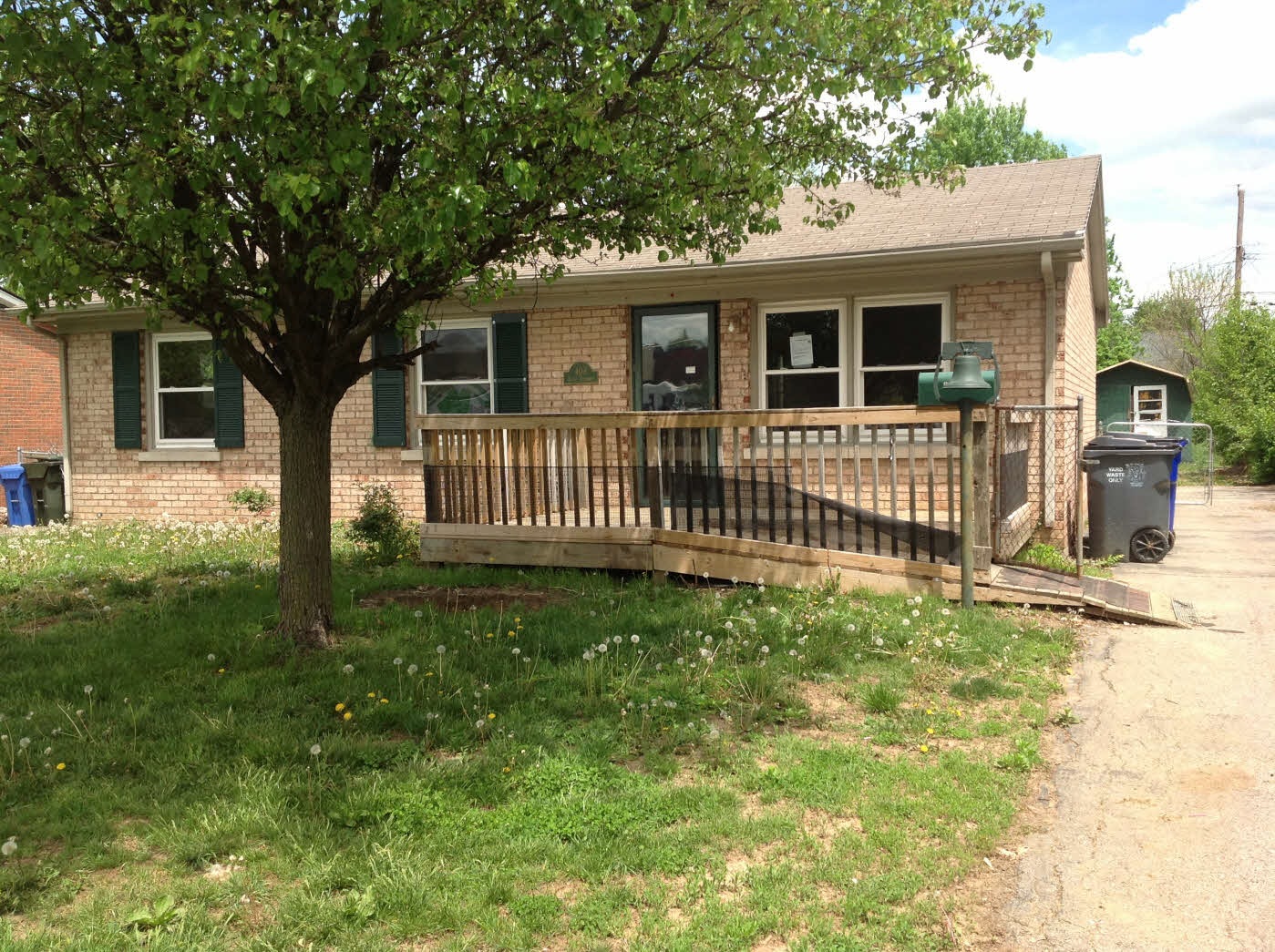 409 Saint Anthony Dr, Lexington, KY 40505 