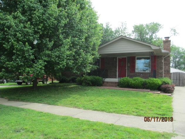 5809 Spicewood Ln, Louisville, KY 40219 