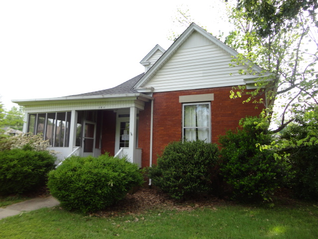 301 N 32nd St, Paducah, KY 42001 