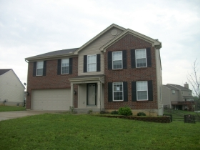 8521 Beechwood Ct, Alexandria, KY 41001 