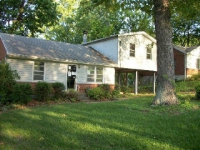 10811 Alberta Dr, Fairdale, KY 40118 