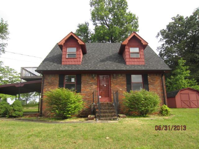 1037 Sanderson Dr, Hopkinsville, KY 42240 