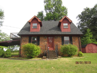 1037 Sanderson Dr, Hopkinsville, KY 42240 