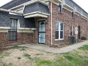 3113 Park Side Court, Louisville, KY 40214 