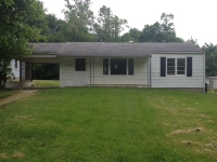 6915 Triangle Dr, Louisville, KY 40214 