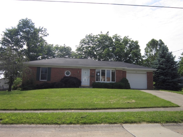 328 Center Park Dr, Florence, KY 41042 