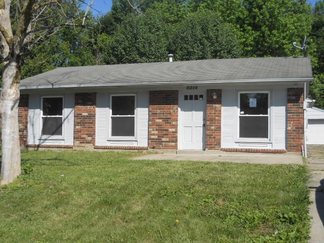 8214 Afterglow Dr, Louisville, KY 40214 