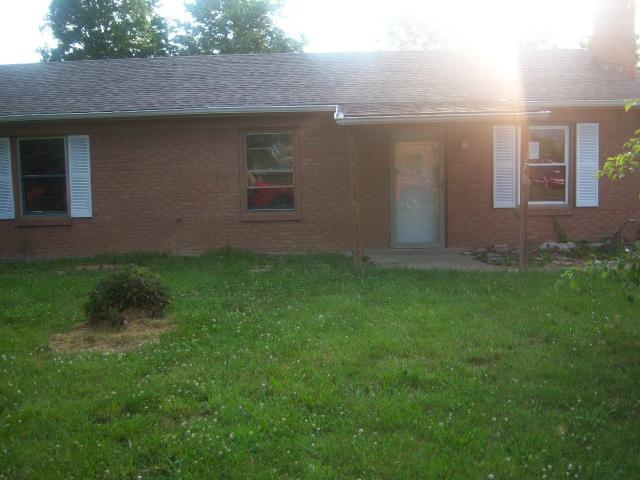 327 Brooks Rd., Richmond, KY 40475 