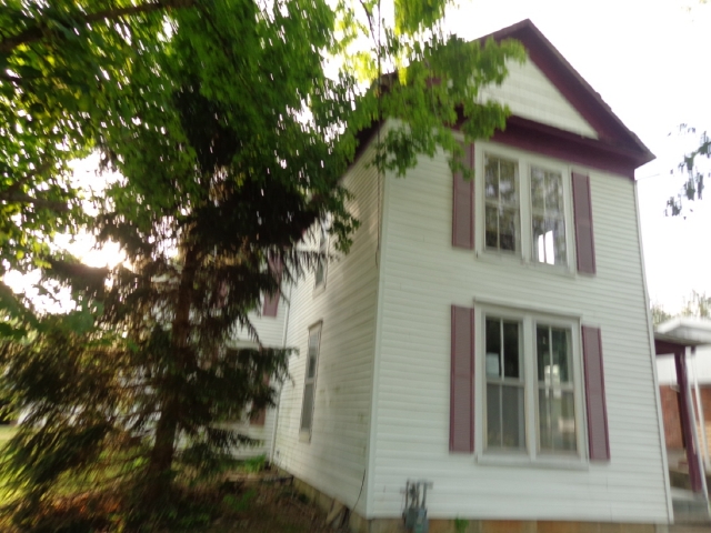 217 College St, Hodgenville, KY 42748 