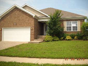 333 Tex Ave, Fairdale, KY 40118 