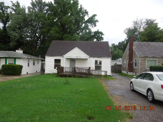 1932 Garrs Lane, Louisville, KY 40216 