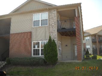 7315 St Andrews Woods Cir Unit 106, Louisville, KY 40214 