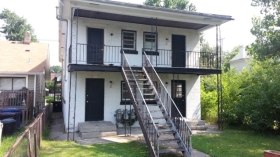 1422 Berry Boulevard, Louisville, KY 40215 