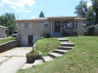 3414 Donald Dr, Louisville, KY 40216 