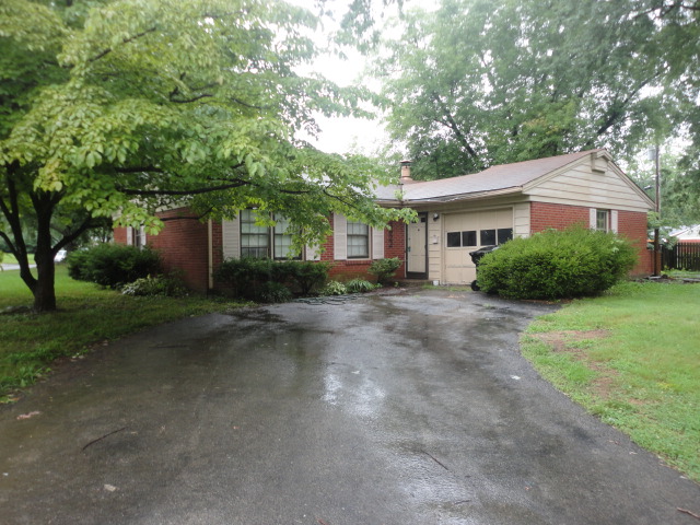 3922 Manner Dale Dr, Louisville, KY 40220 