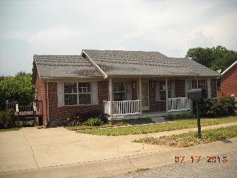 132 Kenton Dr, Bardstown, KY 40004 