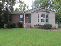 6001 Moorhaven Dr, Louisville, KY 40219 