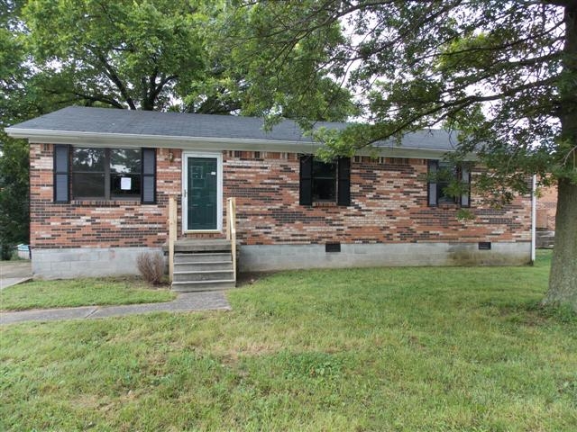 205 Laurel Lane, Nicholasville, KY 40356 