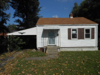 24 Nichols Drive, Louisville, KY 40215 