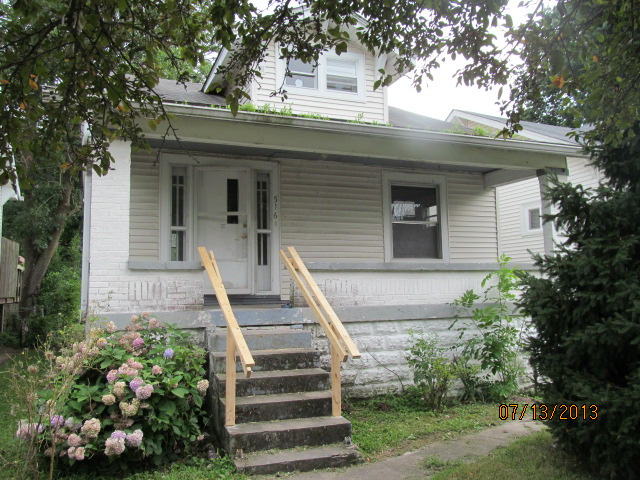 516 Beecher St, Louisville, KY 40215 