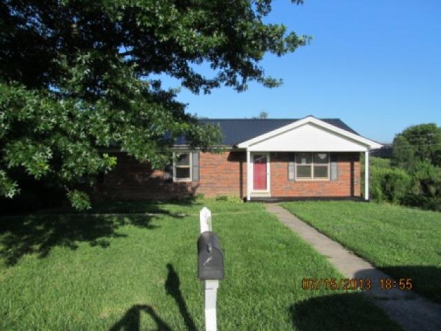 132 Estes Drive, Lancaster, KY 40444 