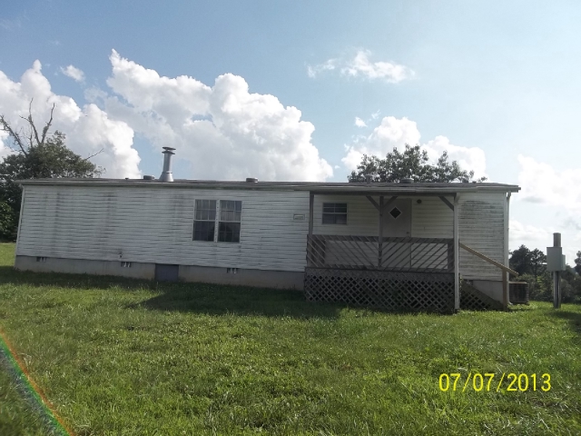 112 Harris St, Edmonton, KY 42129 