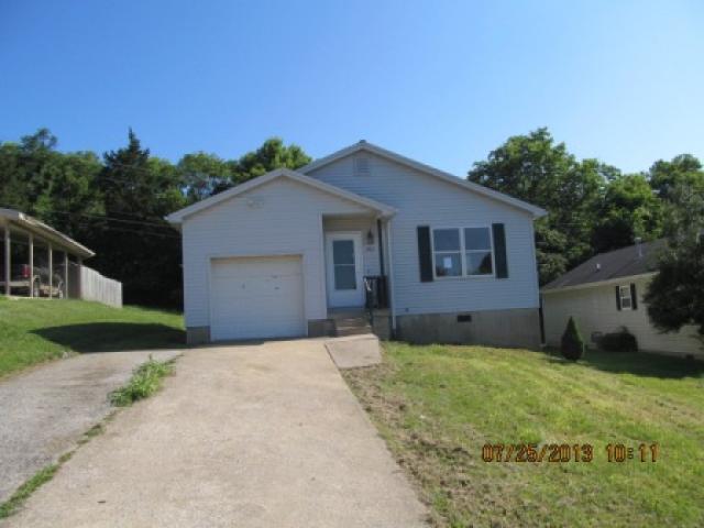 252 Holly Berry Dr, Frankfort, KY 40601 