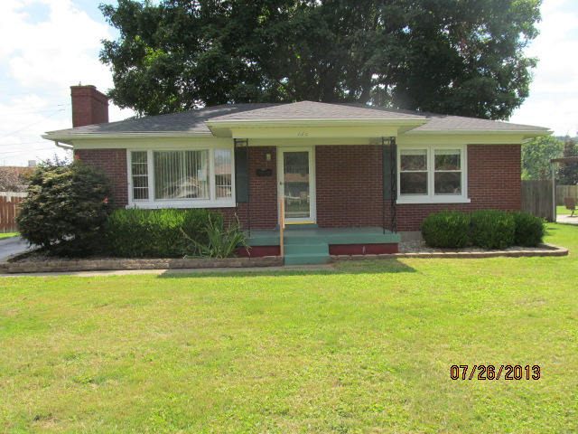 7493 Greenwood Manor Rd, Louisville, KY 40258 