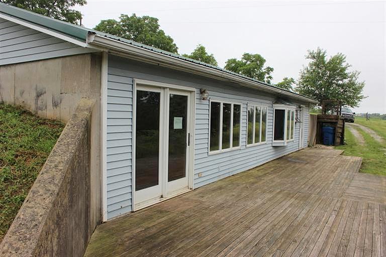 Castleknoll, Williamstown, KY 41097 