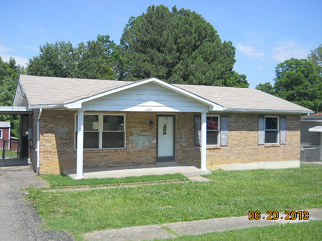 Neptune, Radcliff, KY 40160 