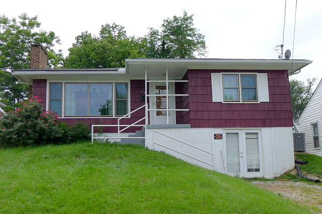 Bennett Place, Richmond, KY 40475 