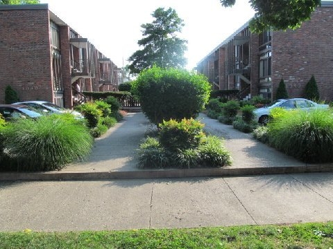 1040 Cherokee Rd Apt E6, Louisville, KY 40204 