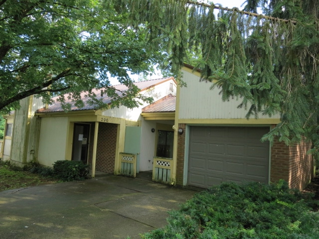 296 Bent Bough Pl, Lexington, KY 40509 