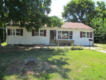 7306 Watson Lane, Louisville, KY 40272 