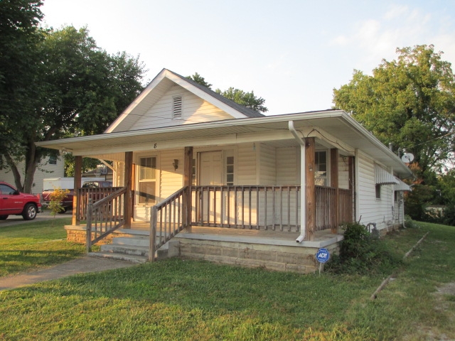 8 Hughes Ave, Winchester, KY 40391 