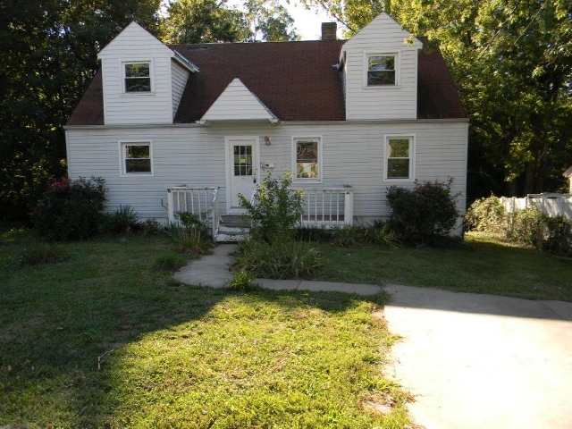 101 Lexington Ave, Florence, KY 41042 