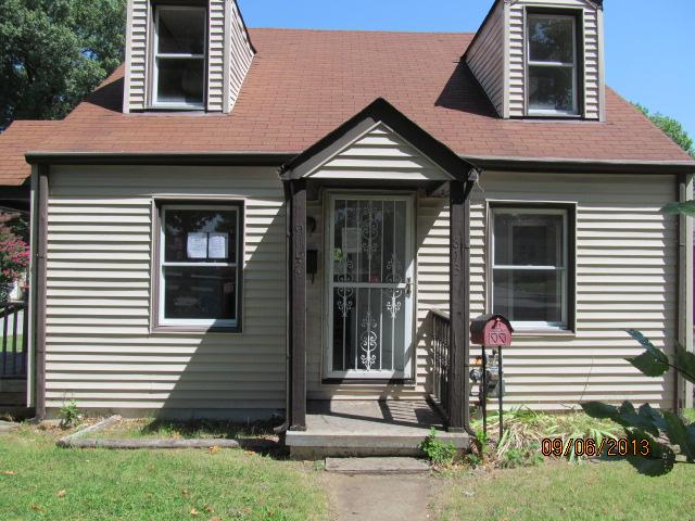 813 Algonquin Pkwy, Louisville, KY 40208 