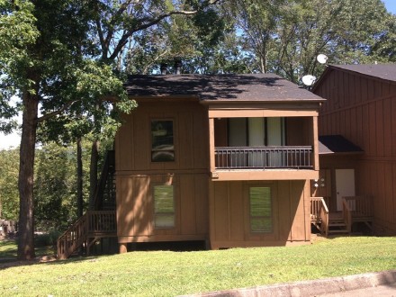 10-2 Star Trek Dr Unit 18B, Bronston, KY 42518 